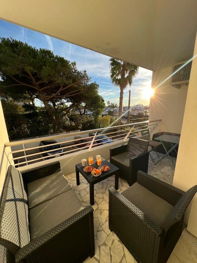 Seafront - Beautiful Flat With Aircon And Comfortable Loggia Vallauris Exterior photo